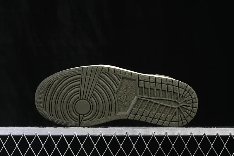 All categories Air Jordan Jordan series basketball shoes Air Jordan 1 Low ZG version Travis Scott x Air Jordan 1 Low OG AJ1 Joe 1 undercut low top full head layer DZ4137-106